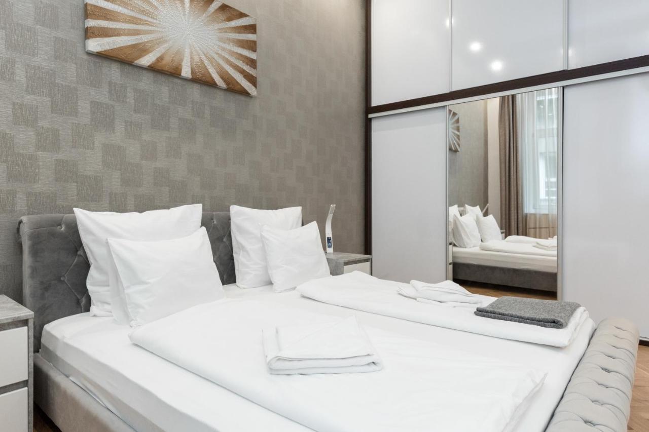 City Center Grand Luxury W 2Br/2Bt Budapest Eksteriør bilde
