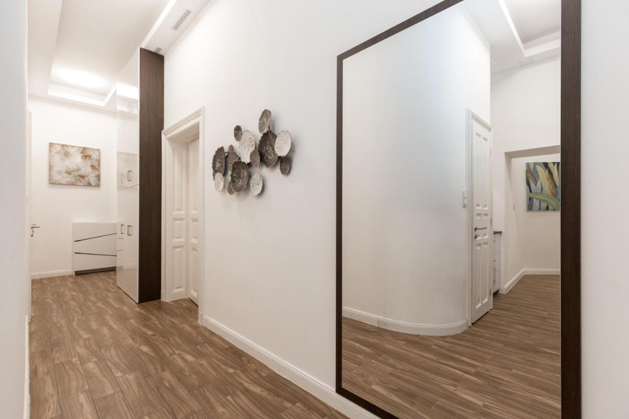 City Center Grand Luxury W 2Br/2Bt Budapest Eksteriør bilde