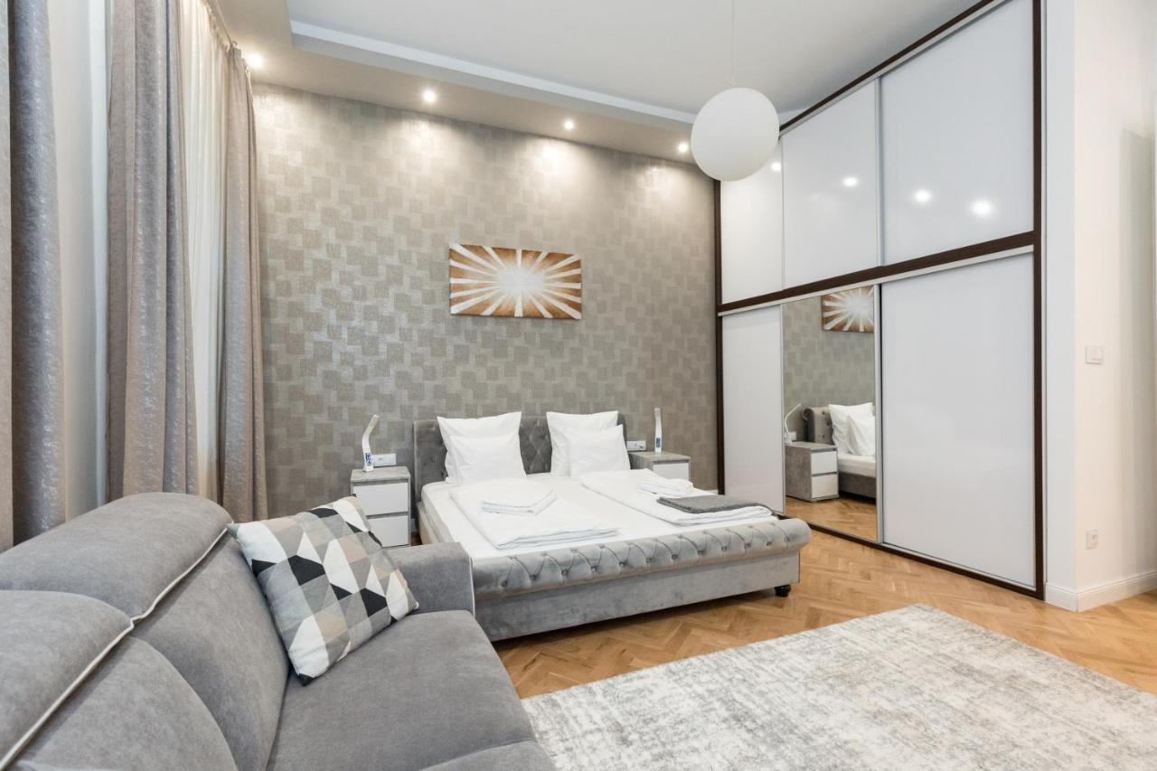 City Center Grand Luxury W 2Br/2Bt Budapest Eksteriør bilde